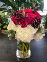 Load image into Gallery viewer, Winter Wonderland Bouquet