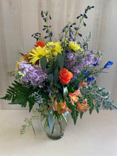 Load image into Gallery viewer, Coastal Breeze Bouquet