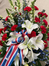 Load image into Gallery viewer, Kings Resting Patriot